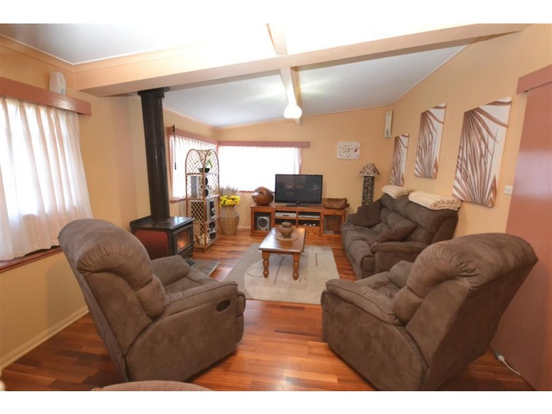 39 Douglas Street, Nowra NSW 2541