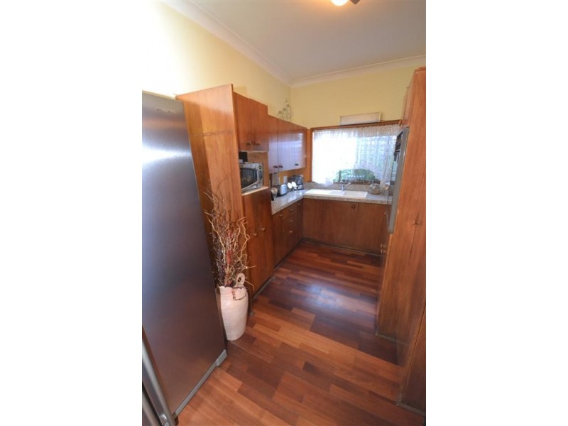 39 Douglas Street, Nowra NSW 2541