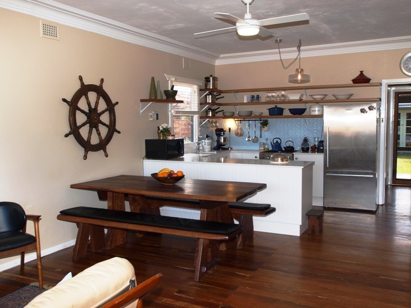 79 River Road, Shoalhaven Heads NSW 2535