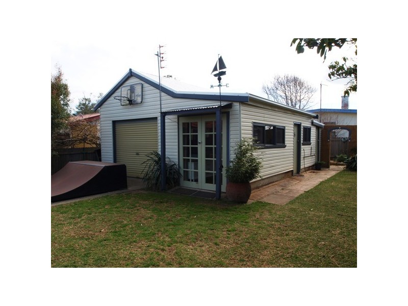 79 River Road, Shoalhaven Heads NSW 2535