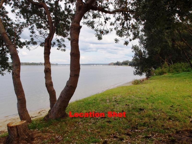 79 River Road, Shoalhaven Heads NSW 2535