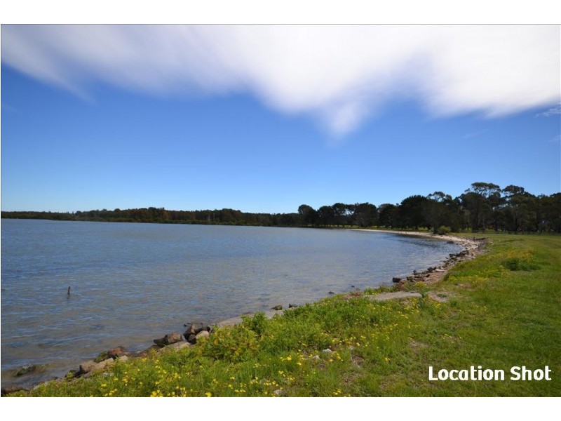 66 Greens Road, Greenwell Point NSW 2540