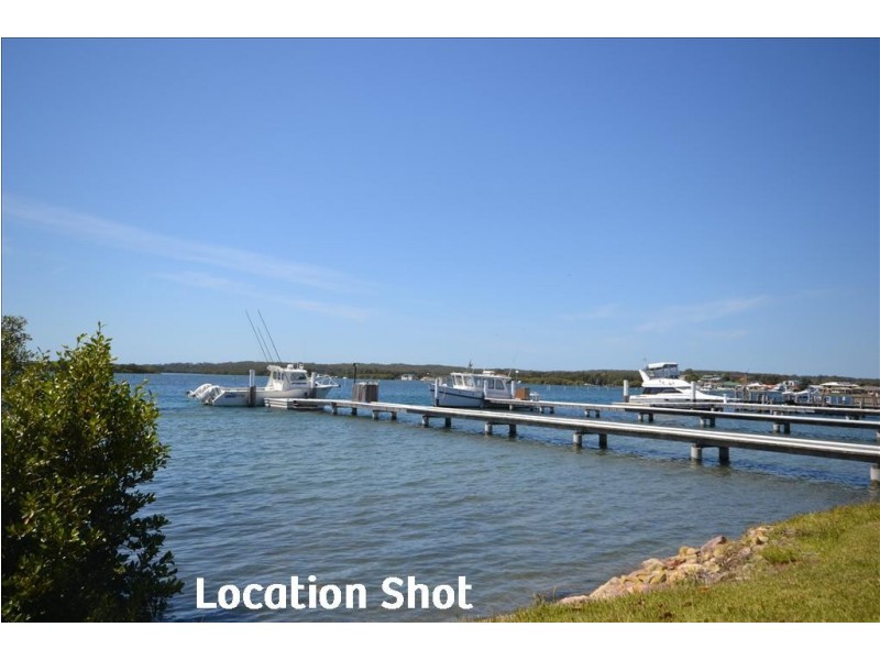 66 Greens Road, Greenwell Point NSW 2540