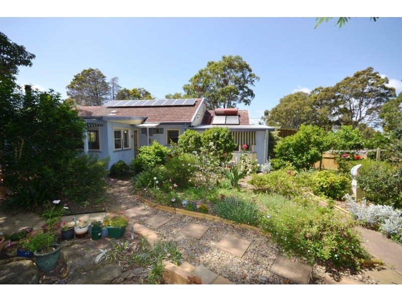 7 Mattes Way, Bomaderry NSW 2541