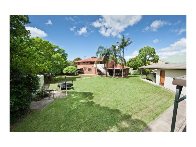 6 Shanklin Close, Bomaderry NSW 2541