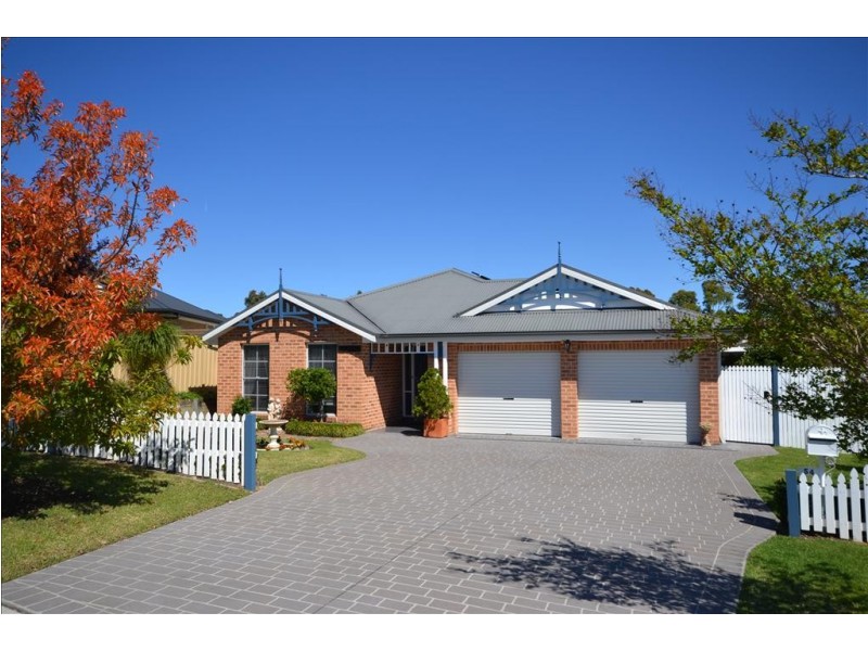 54 Kardella Avenue, Nowra NSW 2541