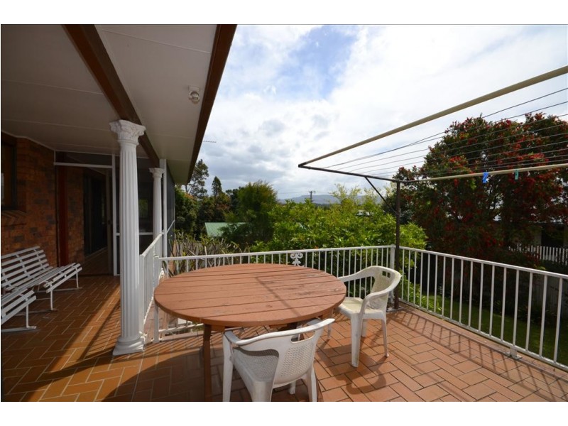 60 Wondalga Crescent, Nowra NSW 2541