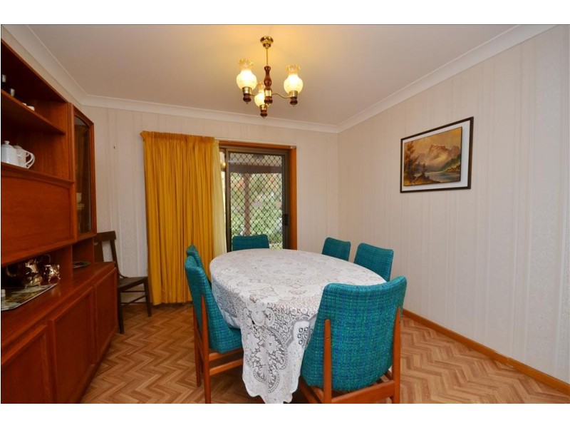 60 Wondalga Crescent, Nowra NSW 2541