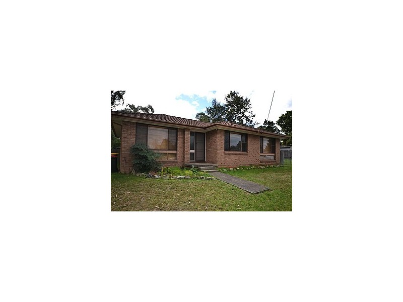 2 Balmaringa Avenue, North Nowra NSW 2541