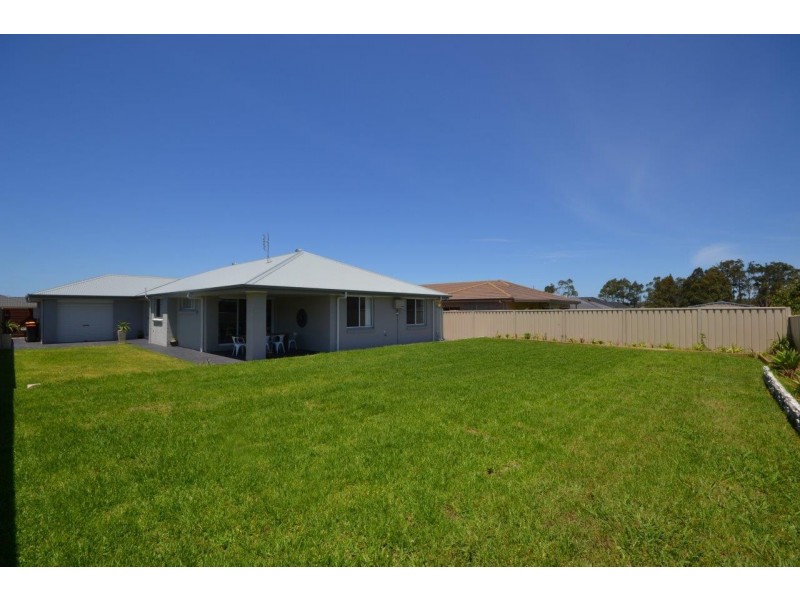 63 Rayleigh  Drive, Worrigee NSW 2540