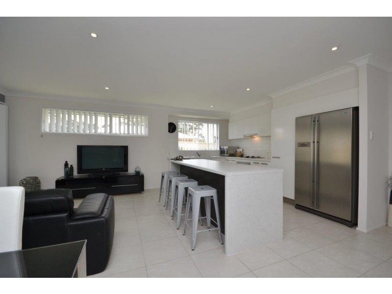 63 Rayleigh  Drive, Worrigee NSW 2540