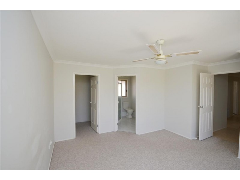 63 Bowerbird Street, South Nowra NSW 2541