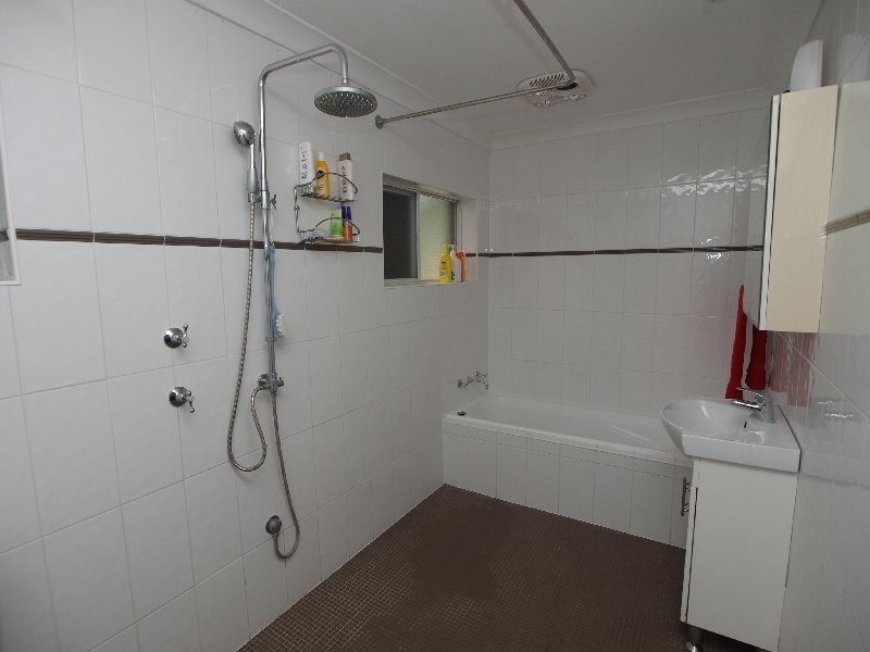 61 Shoalhaven Heads Road, Shoalhaven Heads NSW 2535