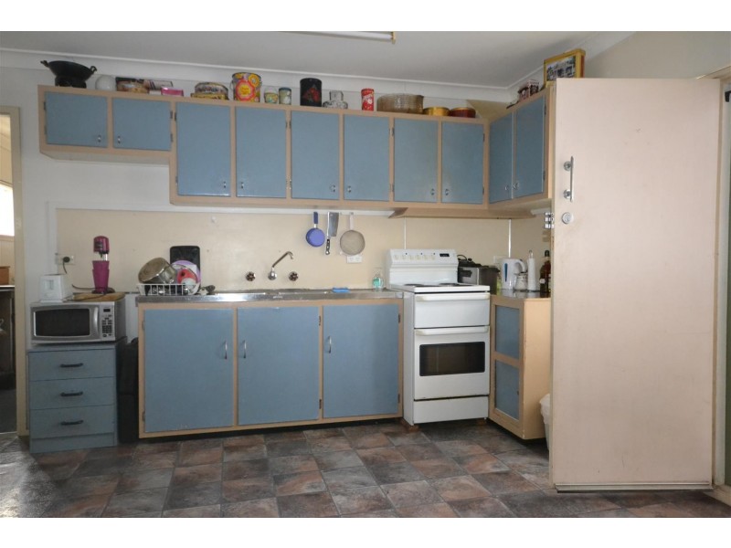 2/172 McKay Street, Nowra NSW 2541