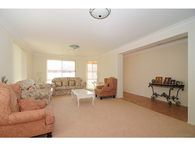 47 Rayleigh Drive, Worrigee NSW 2540