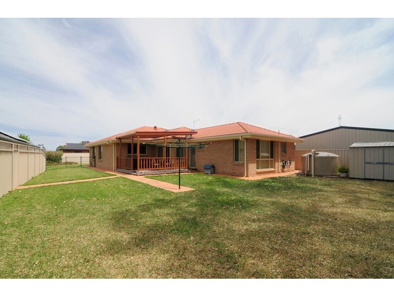 47 Rayleigh Drive, Worrigee NSW 2540