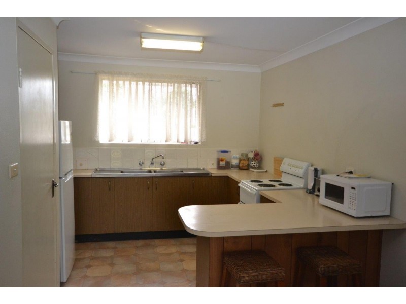 6/11 Karowa Street, Bomaderry NSW 2541