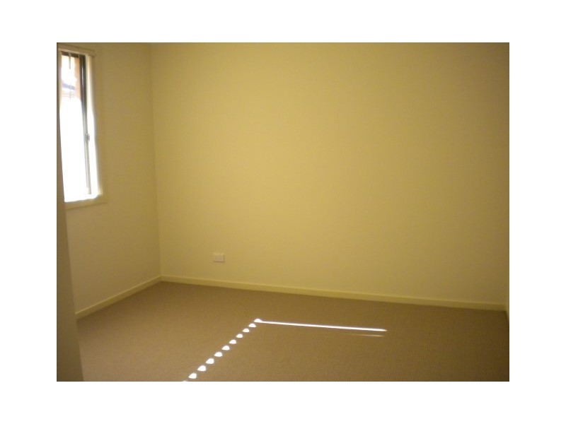 35b Candlebark Close, West Nowra NSW 2541