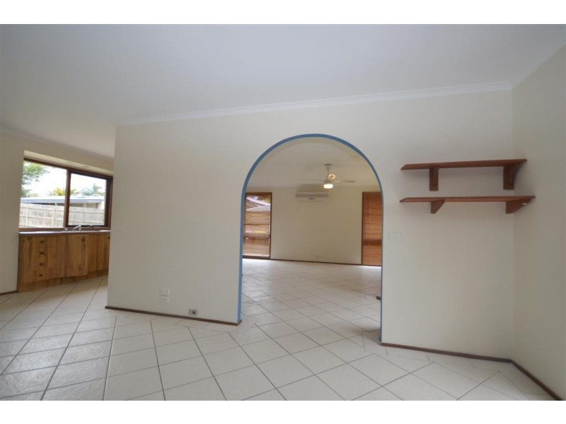 18 Coconut Drive, North Nowra NSW 2541