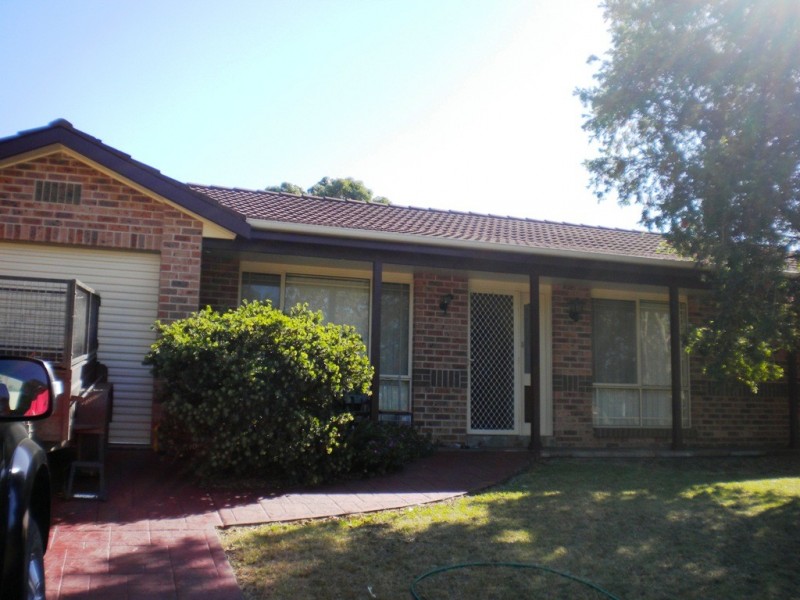 3 Royal Street, Worrigee NSW 2540