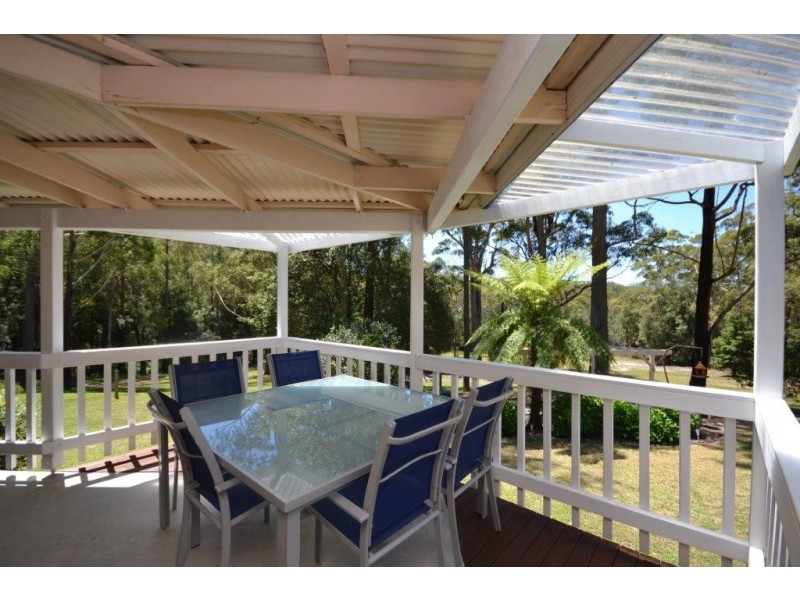 49 Woollamia Road, Falls Creek NSW 2540
