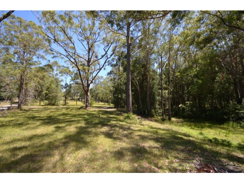 49 Woollamia Road, Falls Creek NSW 2540