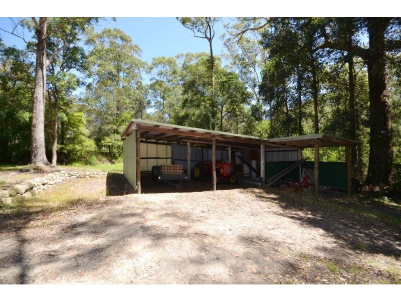 49 Woollamia Road, Falls Creek NSW 2540