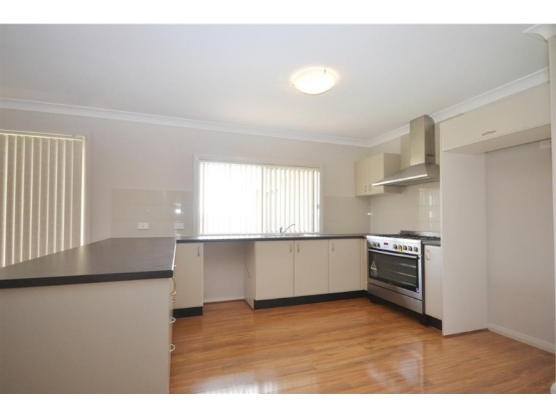 4 Narwee Link, Nowra NSW 2541