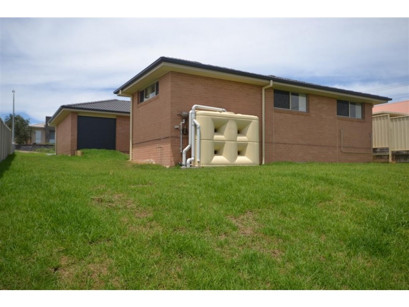 4 Narwee Link, Nowra NSW 2541