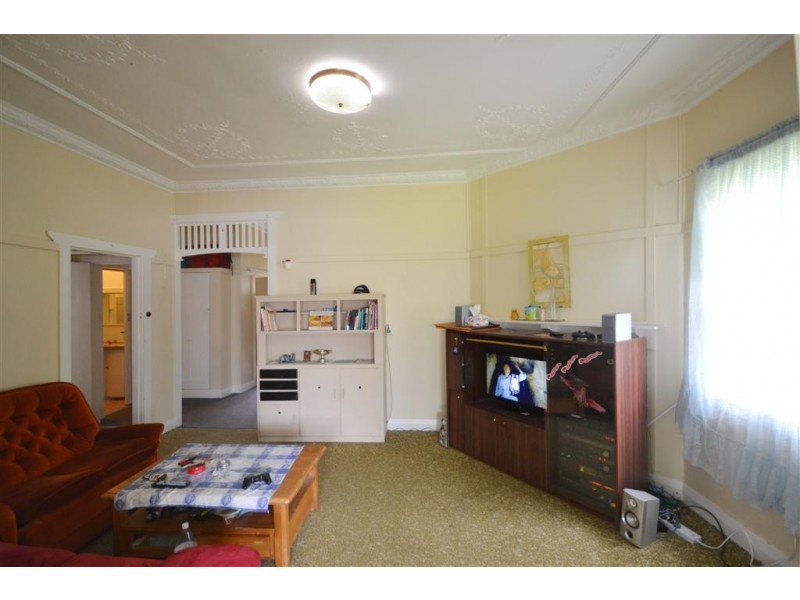 4 Bunberra Street, Bomaderry NSW 2541