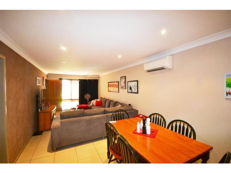 4/11 Purdie Crescent, Nowra NSW 2541