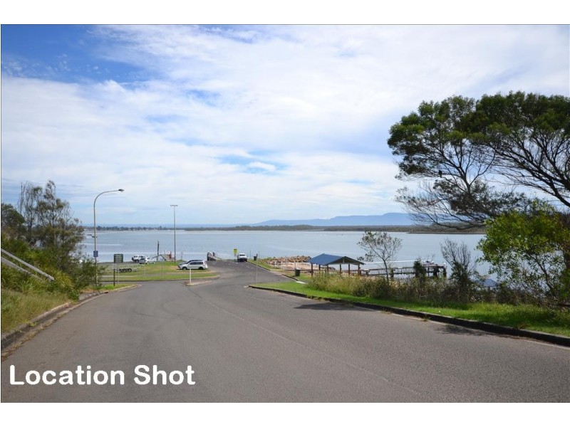 33 Orama Crescent, Orient Point NSW 2540