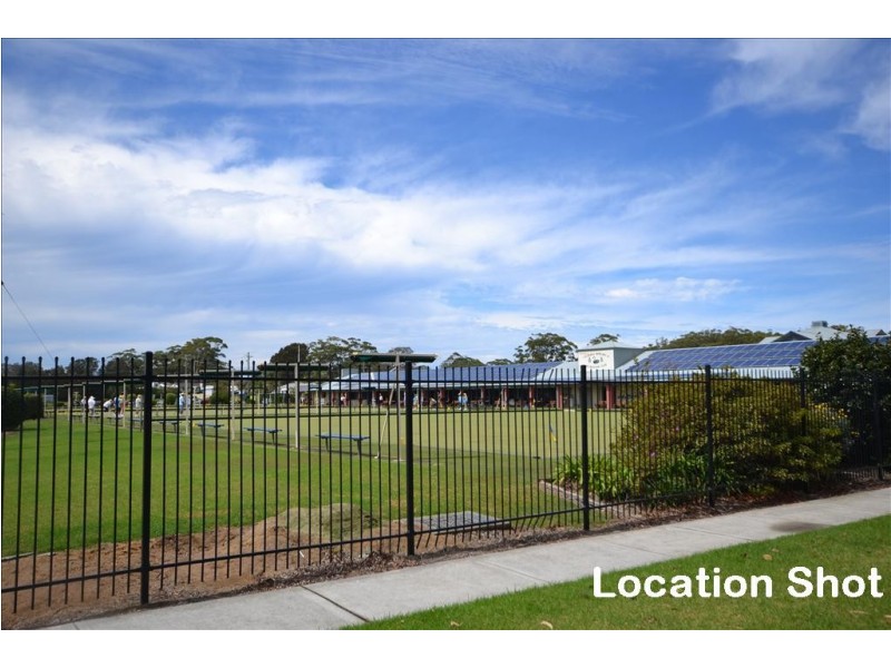 33 Orama Crescent, Orient Point NSW 2540
