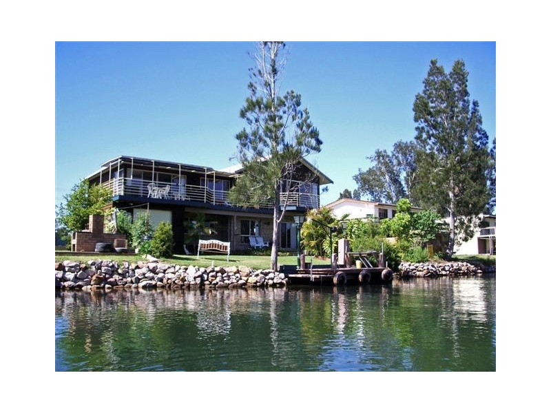 41 Jacobs Drive, Sussex Inlet NSW 2540