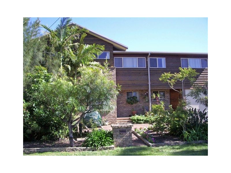41 Jacobs Drive, Sussex Inlet NSW 2540
