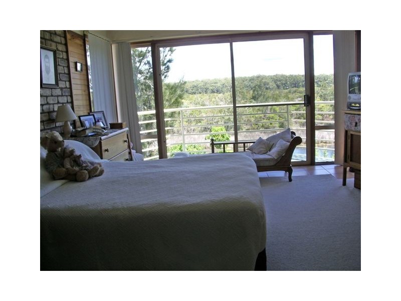41 Jacobs Drive, Sussex Inlet NSW 2540