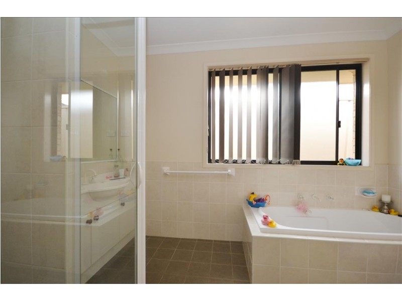 10 Mildura Street, Nowra NSW 2541