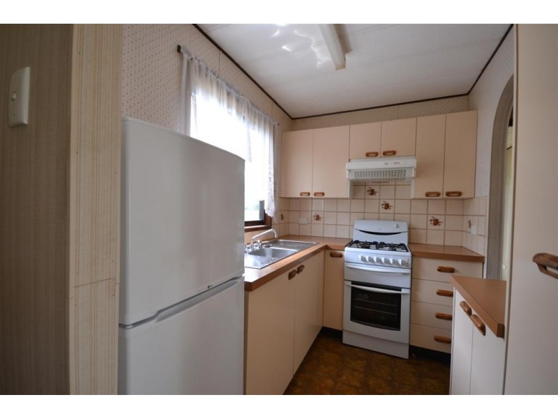 113 Shoalhaven Caravan Village, Terara NSW 2540