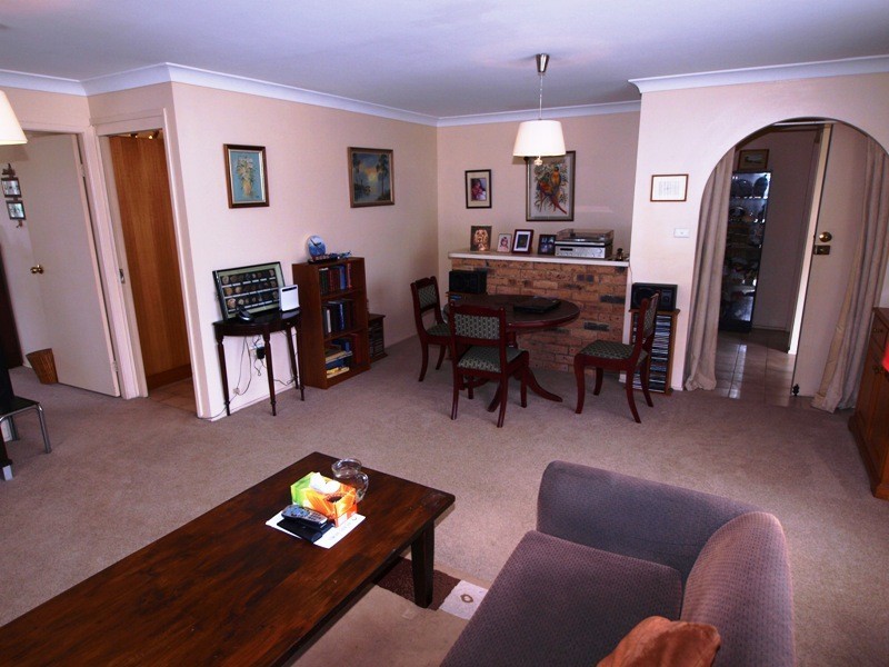 9 Gray Close, Shoalhaven Heads NSW 2535