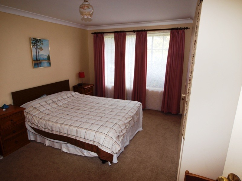 9 Gray Close, Shoalhaven Heads NSW 2535