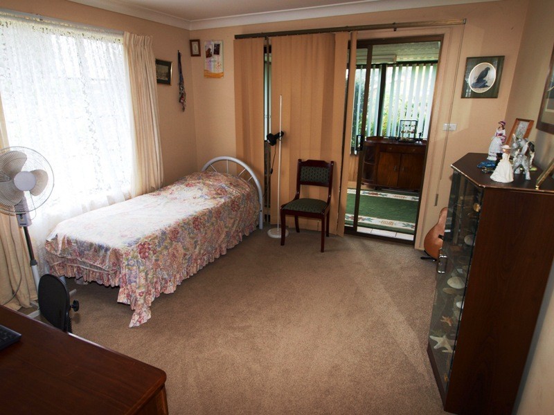 9 Gray Close, Shoalhaven Heads NSW 2535