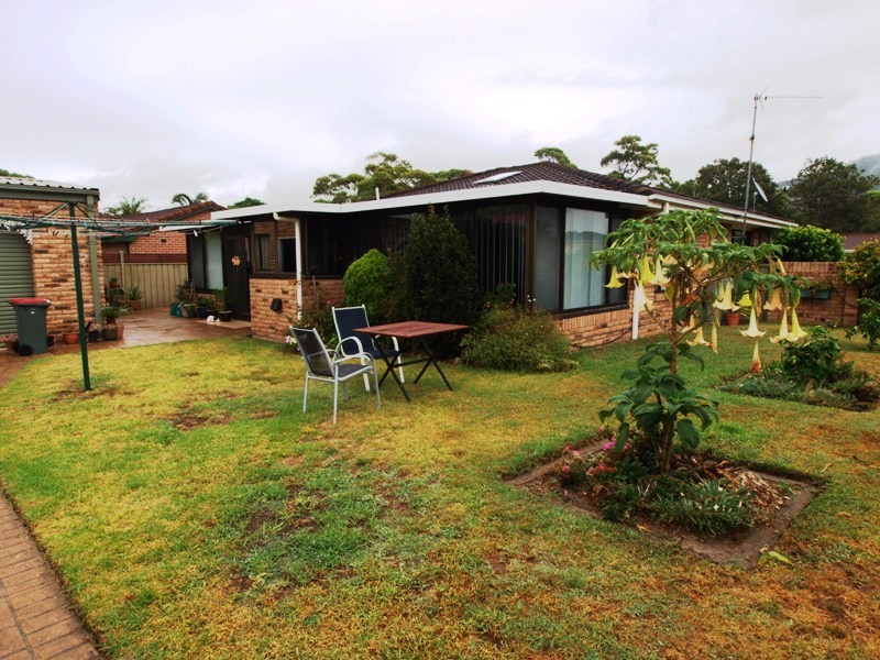 9 Gray Close, Shoalhaven Heads NSW 2535