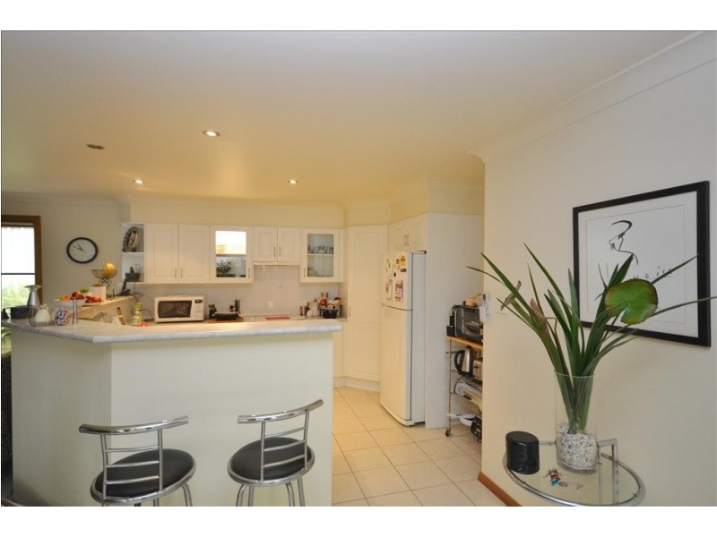 9 Cornelius Place, Nowra NSW 2541