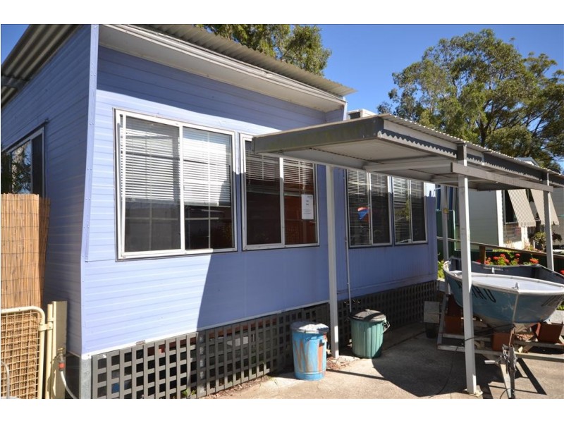 15 Shoalhaven Caravan Park Village, Terara NSW 2540