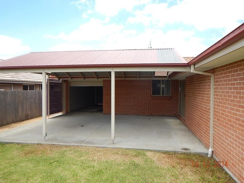 8 Balira Place, Worrigee NSW 2540