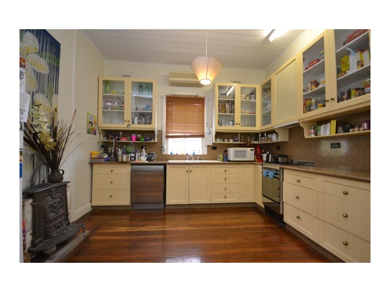 128 Osborne Street, Nowra NSW 2541