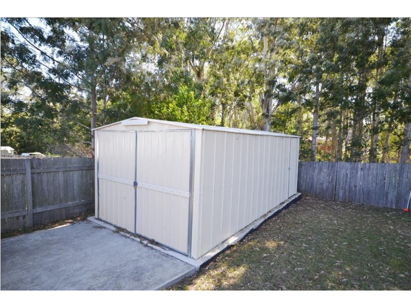 17 Queenborough Street, Nowra NSW 2541