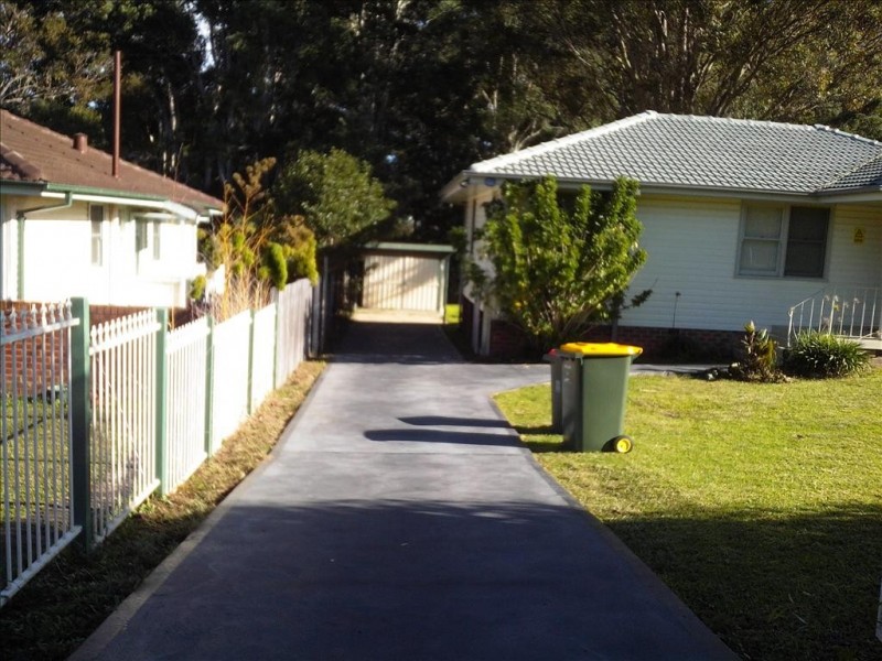 17 Queenborough Street, Nowra NSW 2541