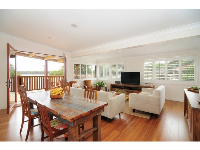 26 Hay Avenue, Shoalhaven Heads NSW 2535