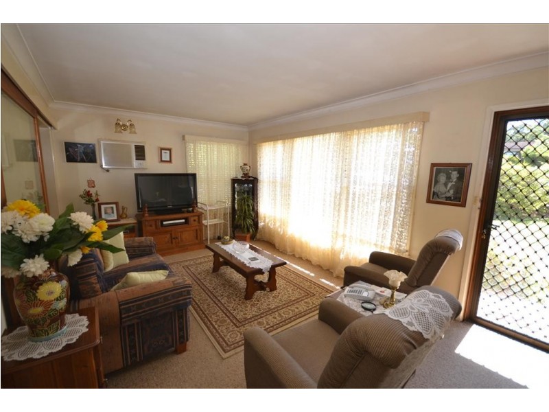 426 Princes Highway, Bomaderry NSW 2541